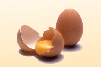 куриные яйца